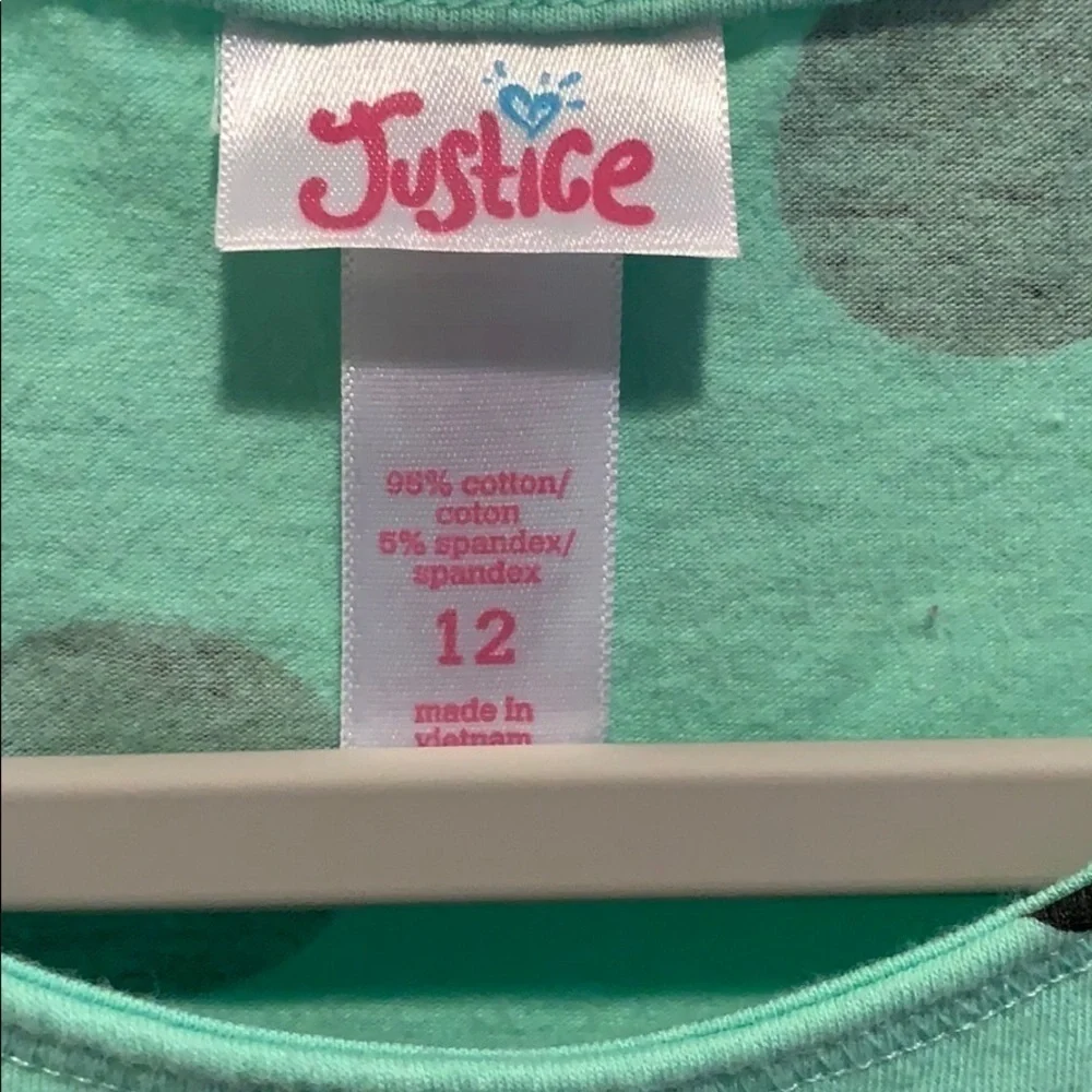 Girls fit& flair mint green with black polka dots.​​​​​​​​​​​​​​​​​​​​​
